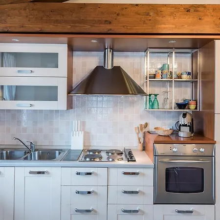 Edy Διαμέρισμα